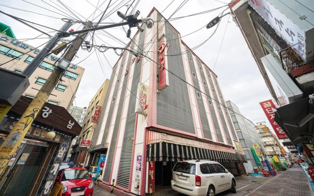 Seongnam Je Motel