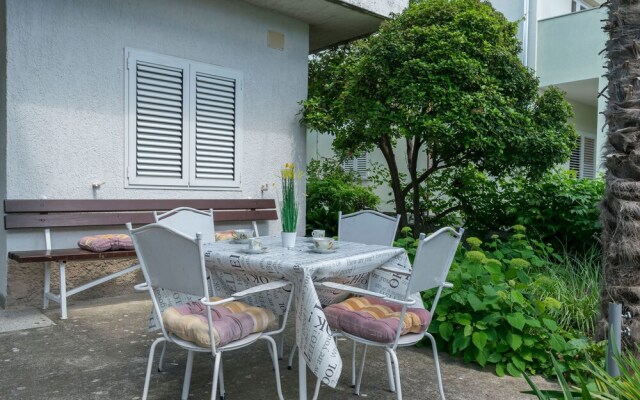 Apartment Vodice Miroslava Krleze