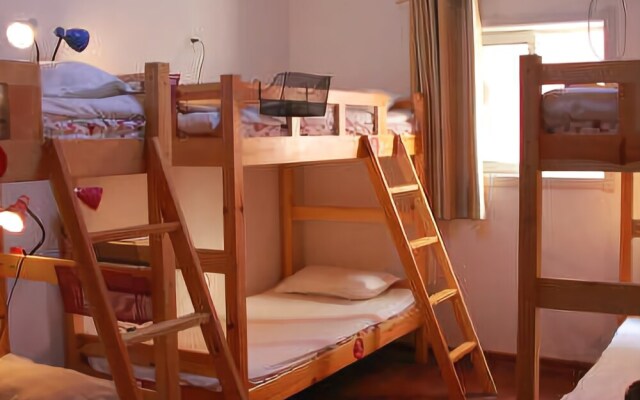 Hubin Youth Hostel Jinan