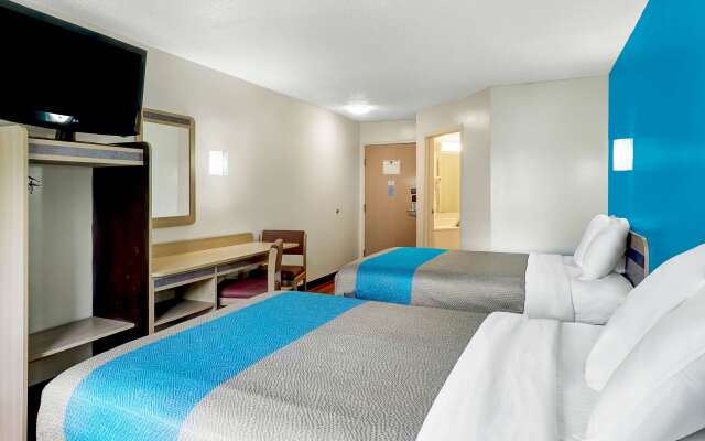 Motel 6 Gordonville PA - Lancaster PA