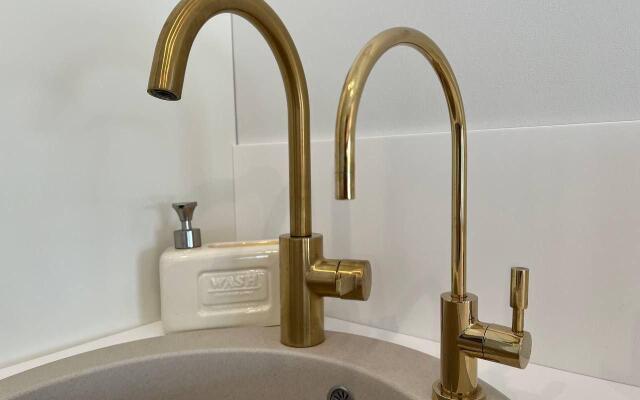 Lucky Room (Лаки Рум) на улице Нижняя Красносельская