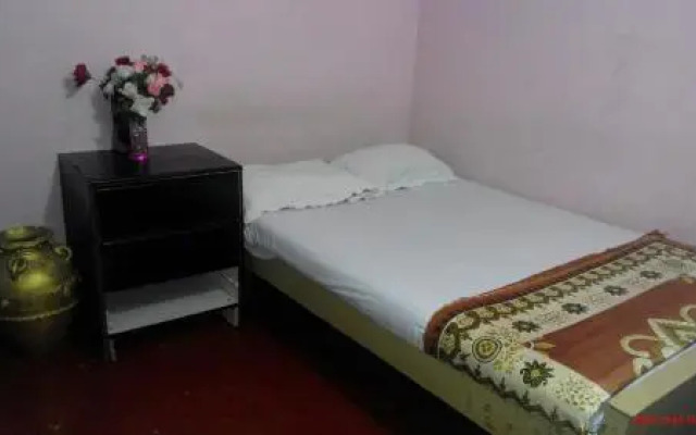 Edreena Chris Home Stay