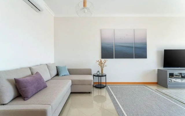 BnB Homes Apartment With Sea View Relax Terrace