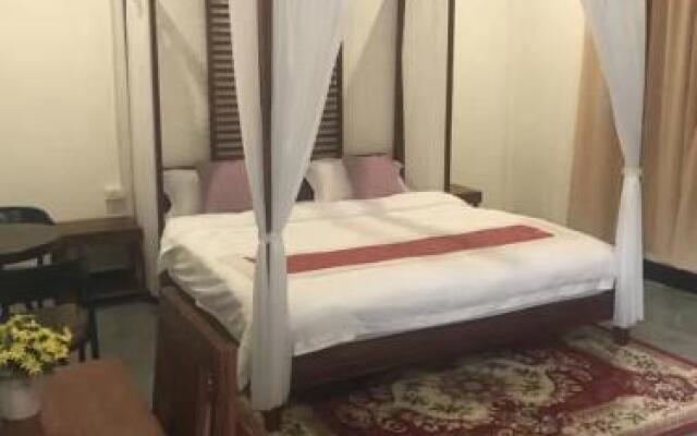 Luang Prabang Holiday Hotel