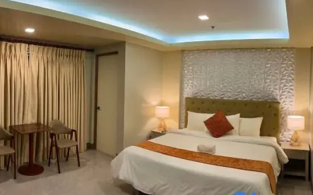 Emmie Hotel