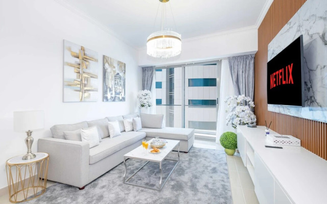 LUX The Marina Ocean View Suite 3