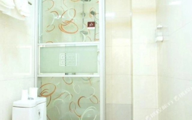 Junyi Hotel (Huangshan Tunxi Old Street)