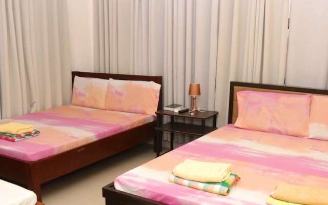 Collado Hotel