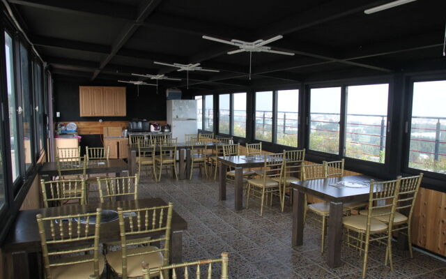 Jeju Bunker Hotel & Resort