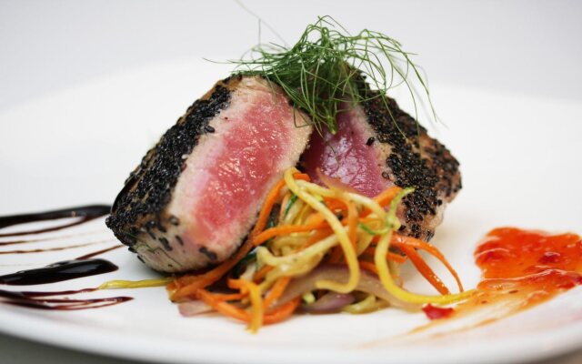 Holiday Inn Express Grove City by IHG