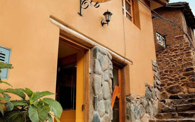 Parwa Guest House