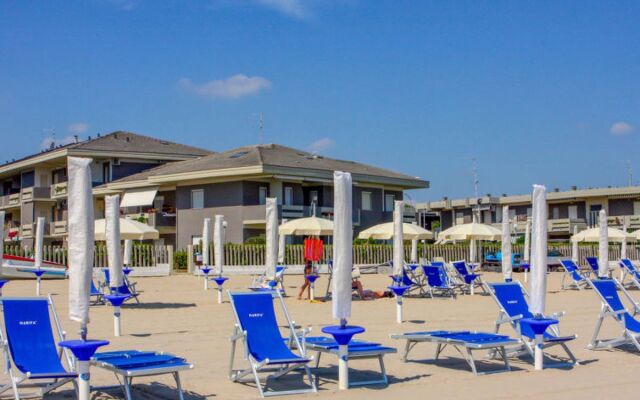 Green Marine, Palme, Ismare 27204