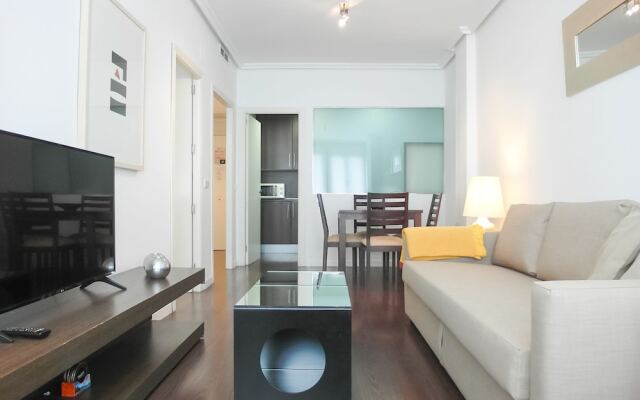 DFlat Escultor Madrid 503 Apartments