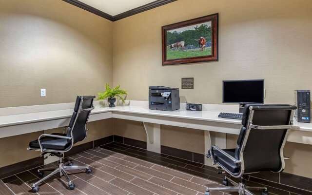 Comfort Inn & Suites Texas Hill Country