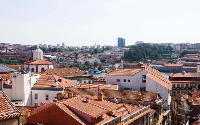Being Porto Hostel