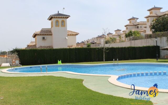 Playa Golf Quad house sleeps 6 & com.  pool P241
