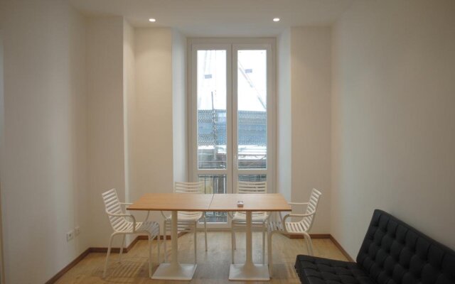 Grand Hostel Manin