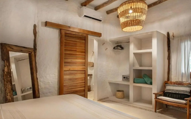 Mawimbi Boutique Hotel