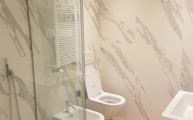 Viale Severino Boezio 20 Apartament