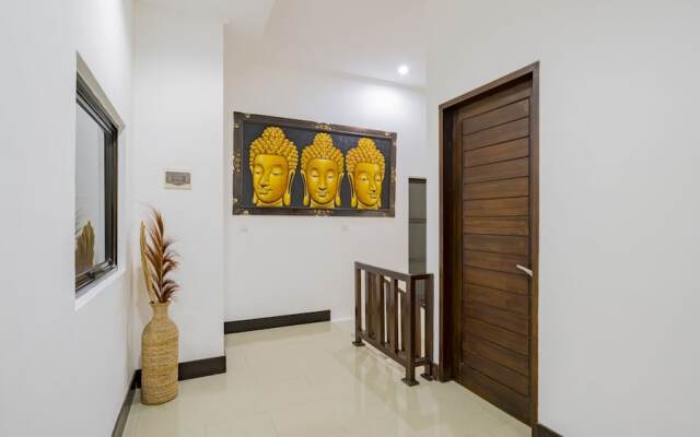 Villa Lotus
