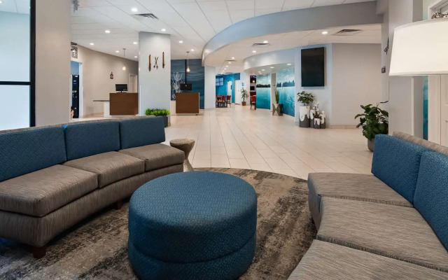 Plaza Hotel and Suites