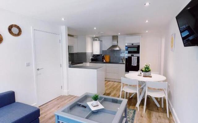 Prosper House Apartment 4