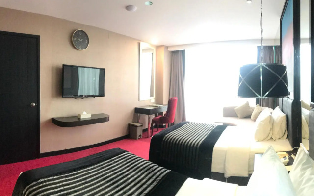 Amaroossa Cosmo Jakarta