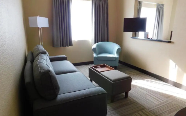 Island Suites