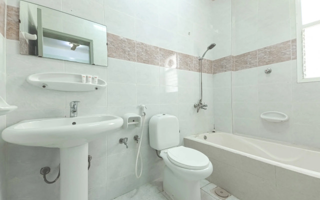 Super OYO 108 Marsa Al Masafar Hotel Apartment