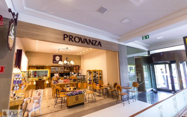 Holanda's Prime Residence