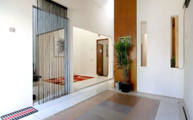 Rumah Dyandra Suryalaya