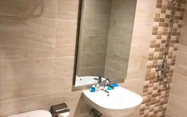 Amazing Riverside Hotel