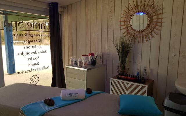 La Jenny, Naturist Resort