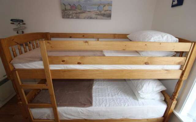 Flat 8 Palm Court