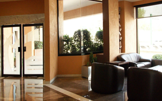 Portonovo Hotel & Suites