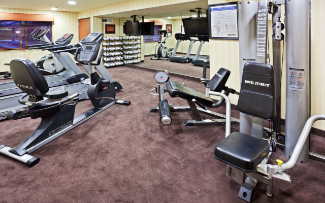 Holiday Inn Express Portland South-Lake Oswego by IHG