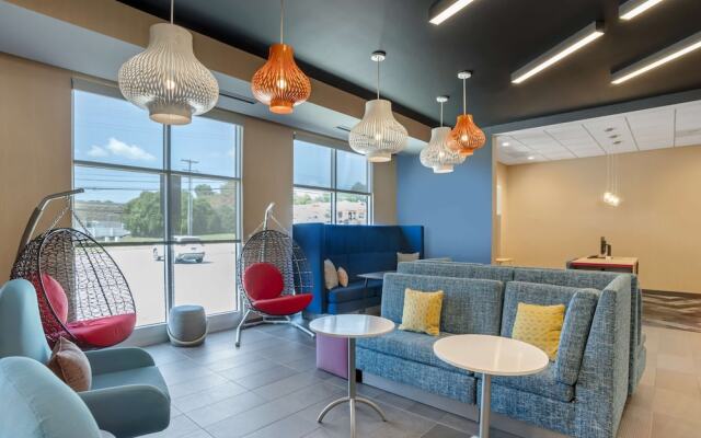 Tru by Hilton Gastonia