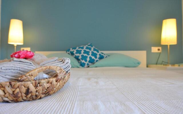 RNET - 402 - Porto Marina - Roses Costa Brava