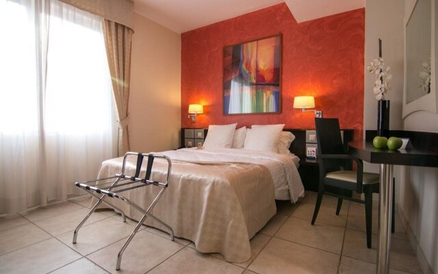 Best Western Plus Grand Hotel Victor Hugo