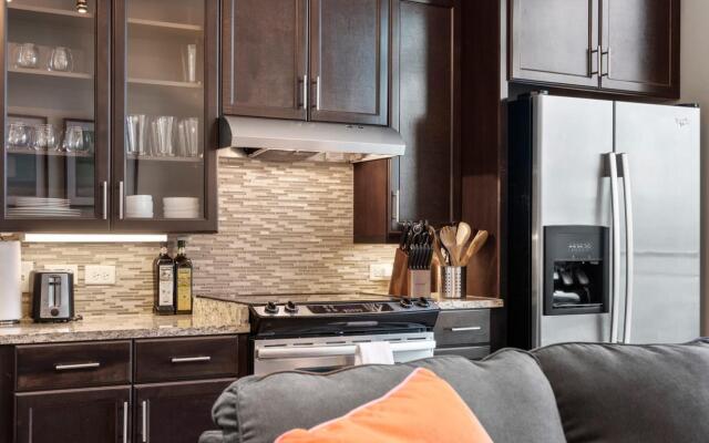 Austin Modern 1BD 1BA Apartment