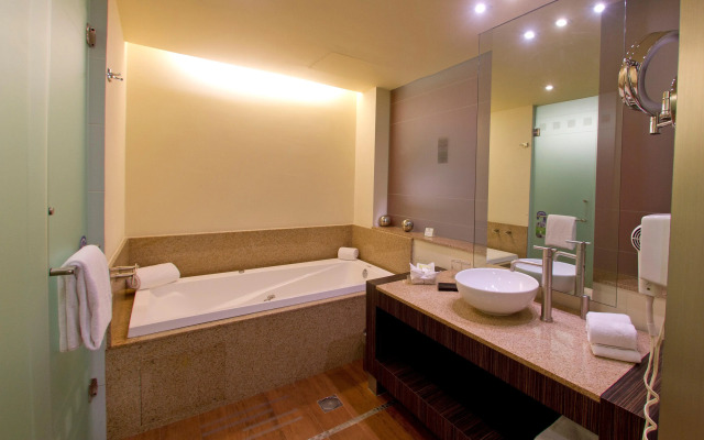 Holiday Inn Mexico City - Plaza Universidad by IHG