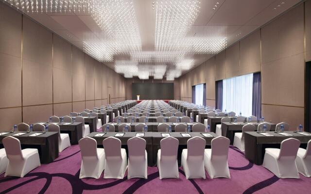 Crowne Plaza Dalian Xinghai by IHG