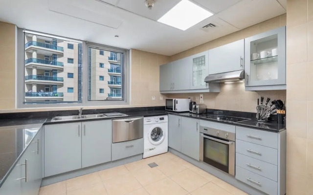 Exceptional and Stunning 1 Bedroom in Dubai Marina