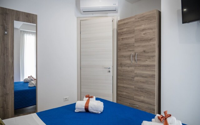 Cobalto Apartment On Sea Shore