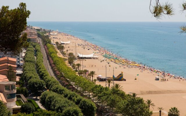 Camping El Far