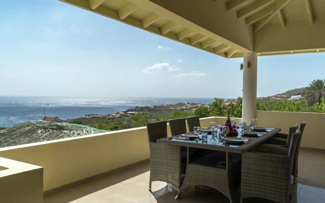 Beautiful Hilltop Villa With Breathtaking Views of the Caribbean Sea!