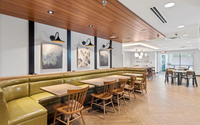 Fairfield Inn & Suites by Marriott Hickory