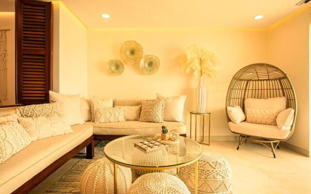 Sunscape Residence Tower
