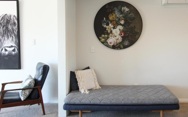 2 - Handsome and Sunkissed on the Doorstep to Wanaka – Guest Rooms – Wanaka