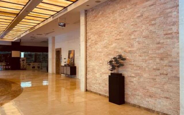 Dayi Yiho Hotel